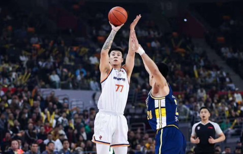 开云智能平台-广东“杀手”！张镇麟梦回辽宁，怀特塞德成CBA奥尼尔，杜锋无奈