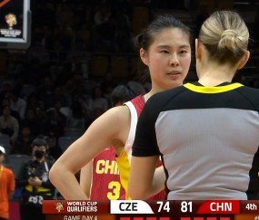 中国女篮：2大问题险输球，2球员发挥不佳，陈玉婕成奇兵