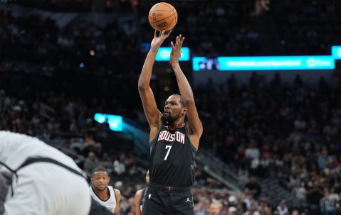 开云中国区-杜兰特生涯第343场至少30分且TS60%+ 历史第二多&amp;詹姆斯411第一